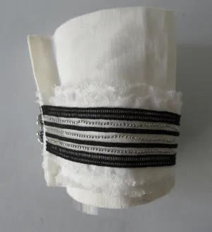 20C05 -Catherine Osti White Linen with Stripe Trim Cuffs