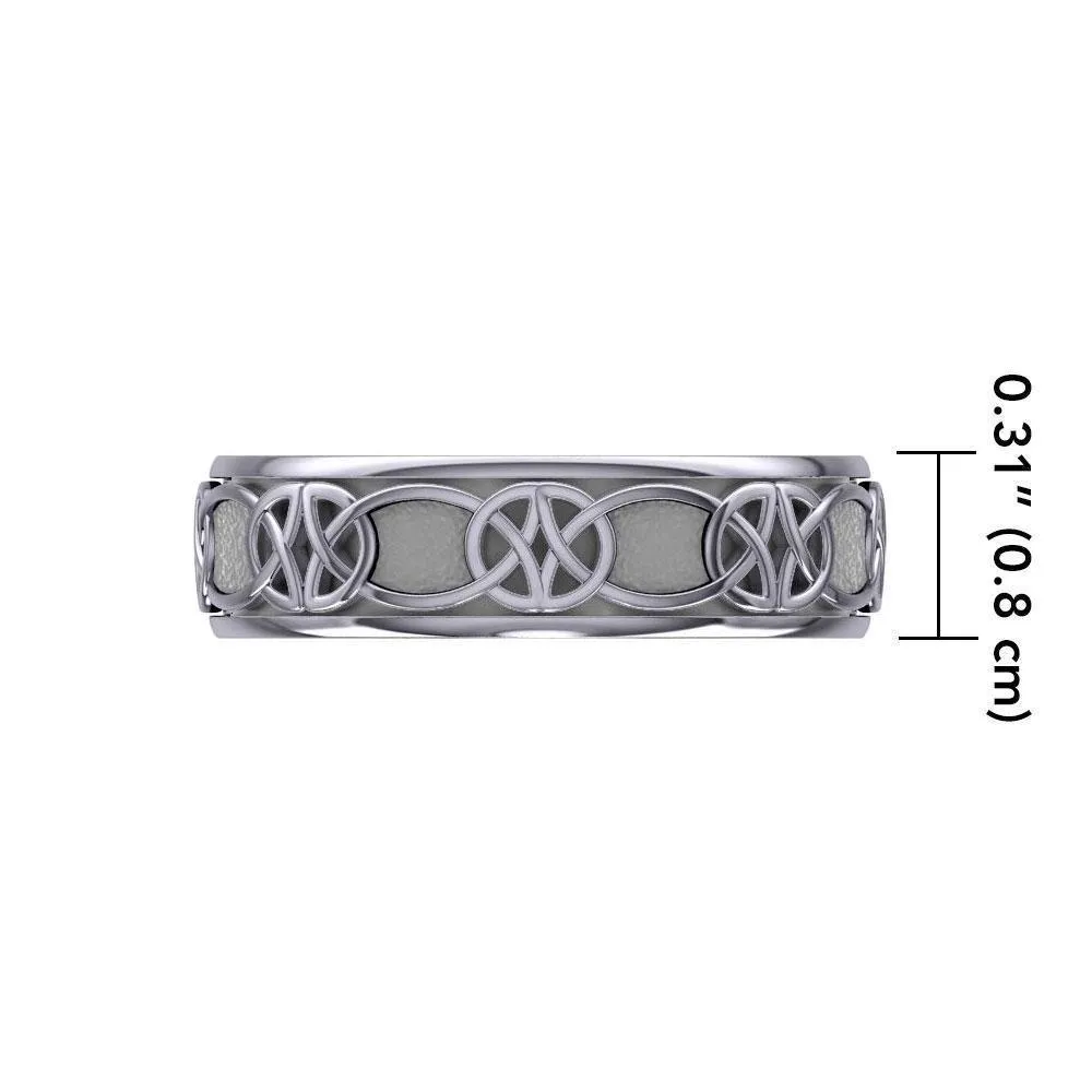 An unending breakthrough ~ Celtic Knotwork Sterling Silver Spinner Ring TR1685