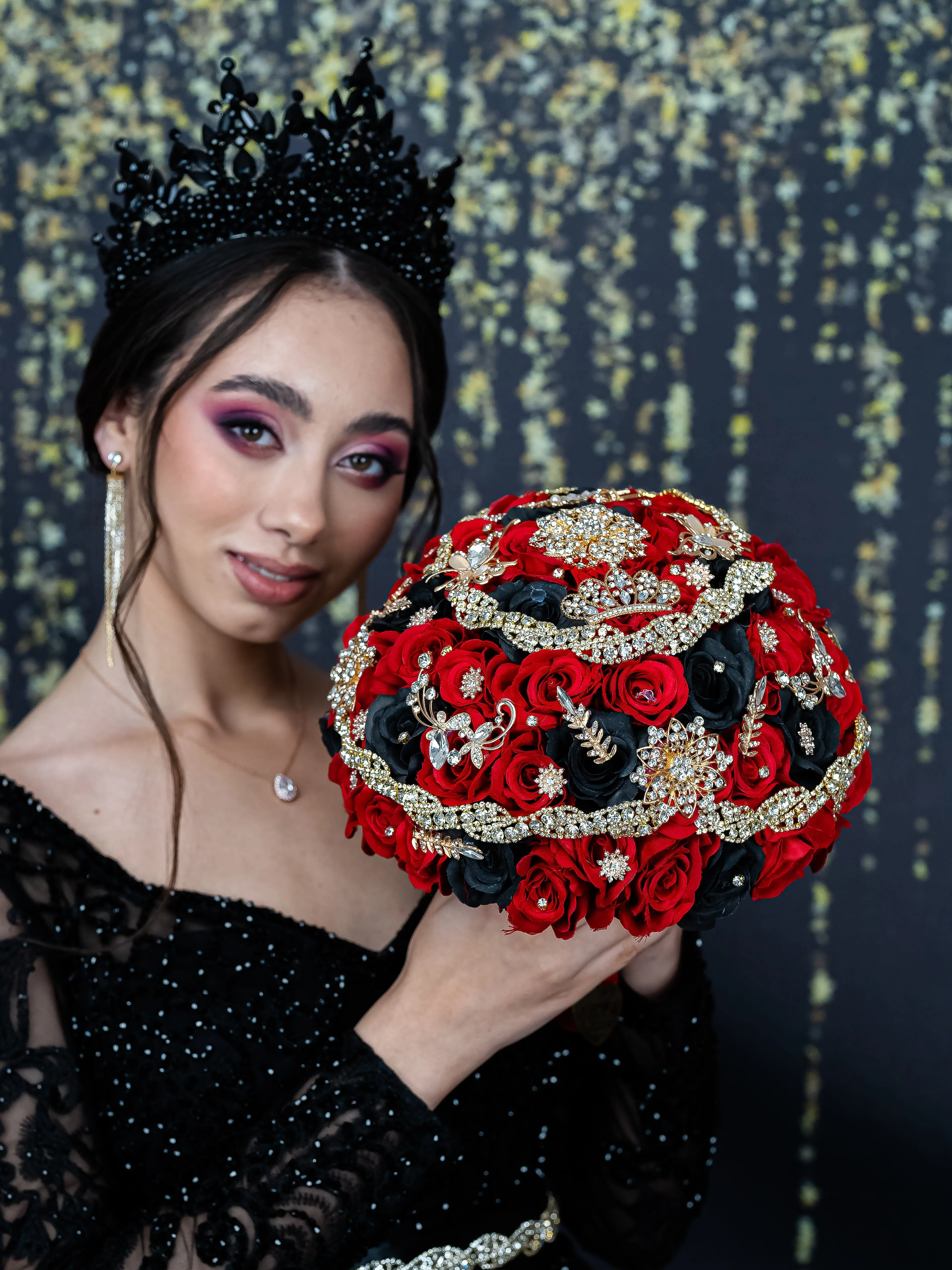 Black with Red quinceanera pillows set