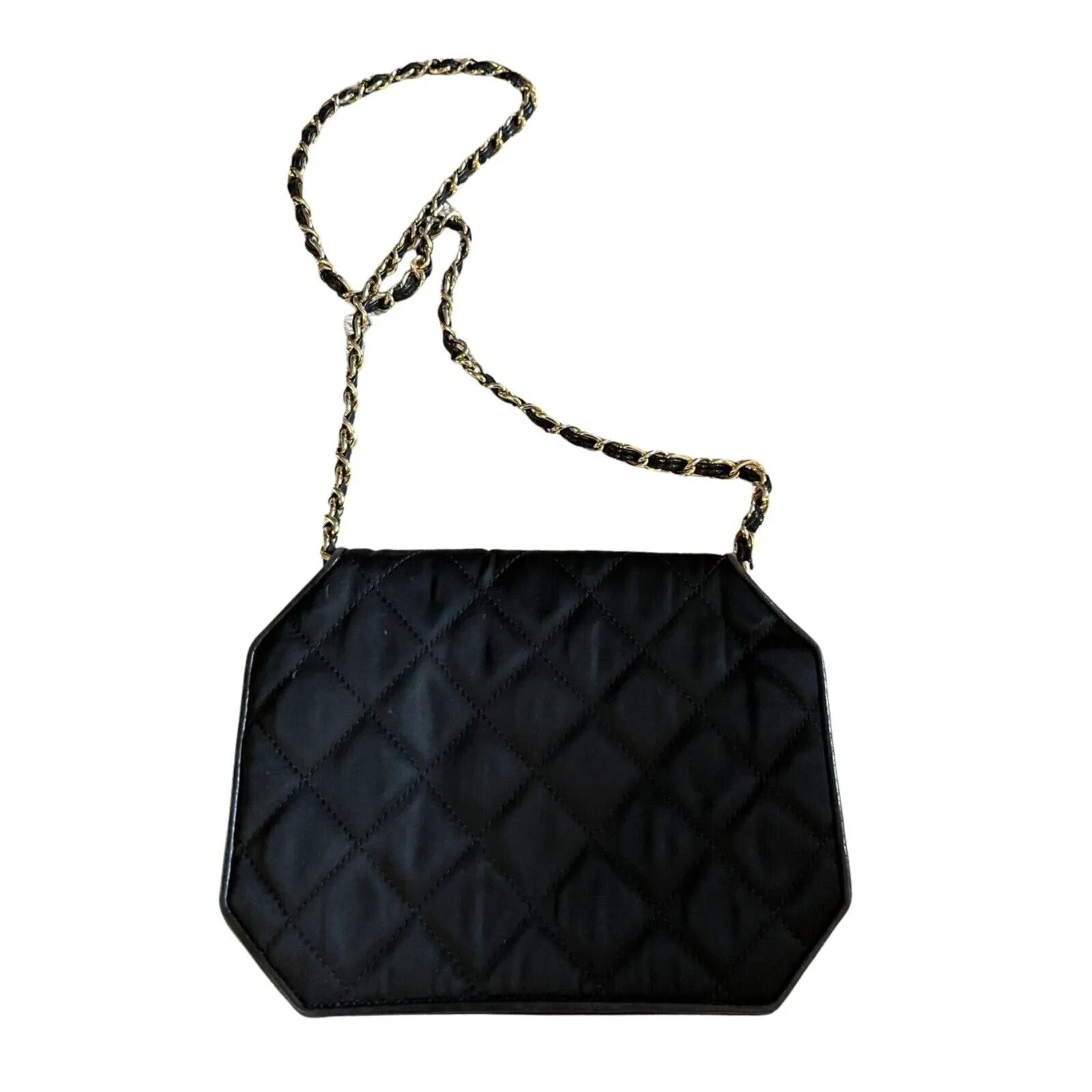 CHANEL - Vintage 90s Quilted Octagon CC Shoulder Black Crossbody Handbag