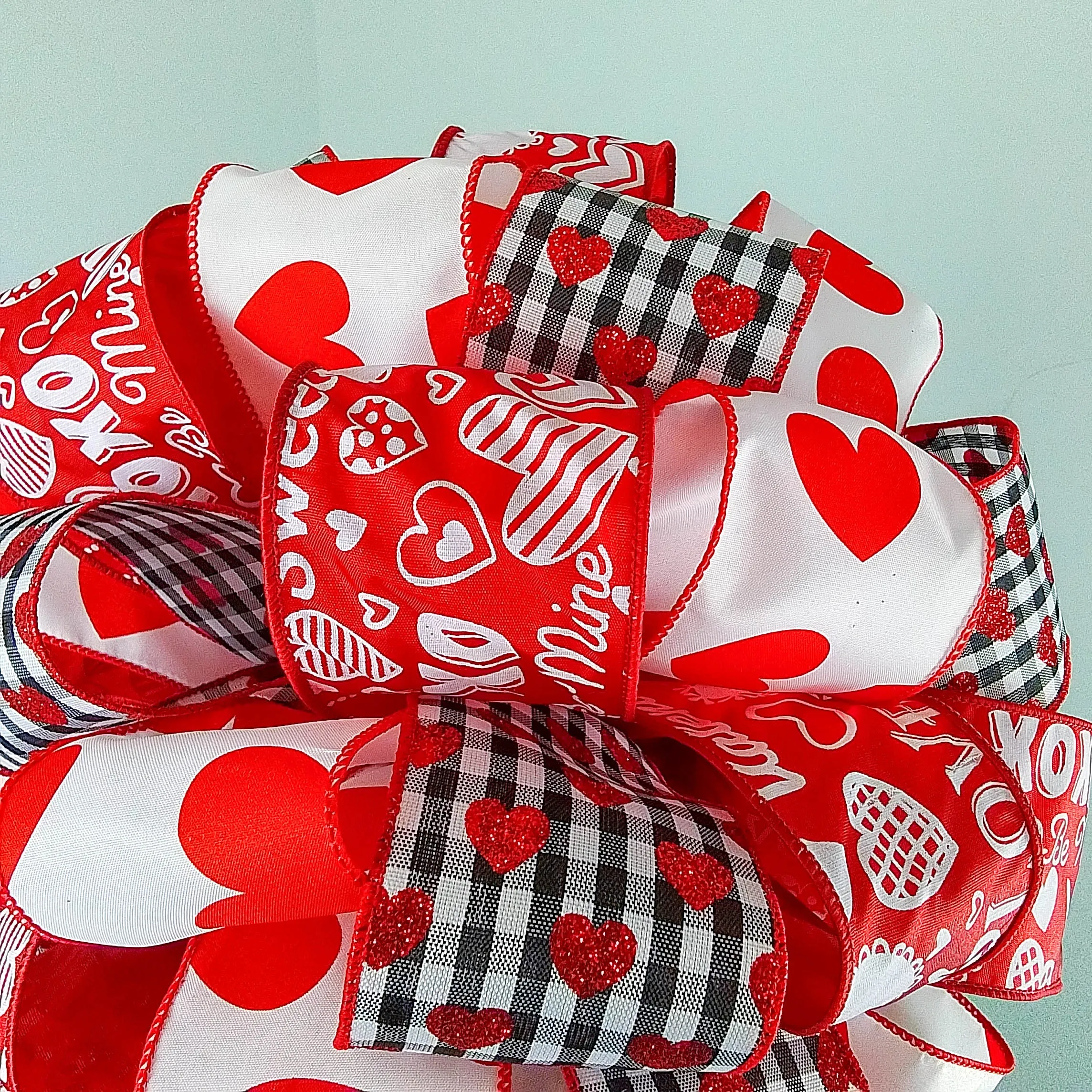 Valentines Tree Bow, Wired Ribbon Decoration, Red and White Heart Pattern